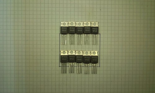 Pezzi transistor tip 42c - pezzi,